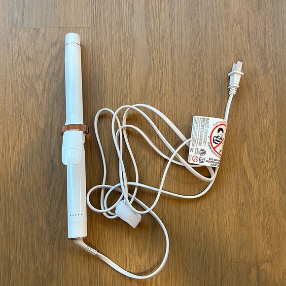 NWOT T3 Singlepass Curl 1”